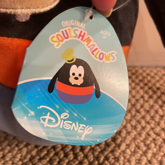 NWT 8” Goofy Disney Squishmallow - Picture 2 of 3